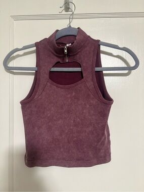 Pebby Forevee Stretch Crop Top